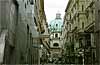 Gasse mit Kuppel