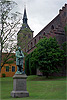 Odense mit Andersen Denkmal